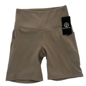 Move Theology 7” Ribbed Biker Shorts